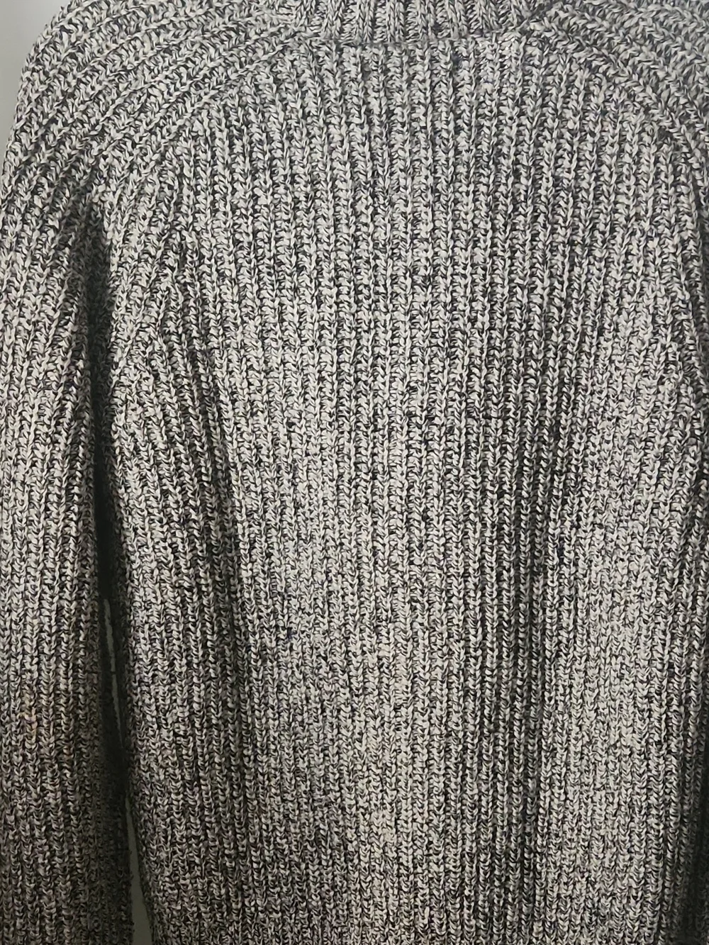 Banana Republic Men’s Black and Gray Marled Shawl Collar Cardigan